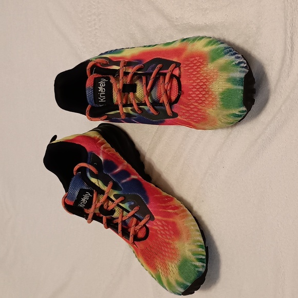 Kricely Trail Shoes Men's Size 8.5 Tie Dye - Picture 1 of 6
